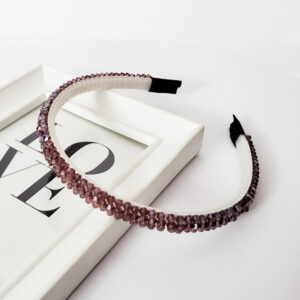 cordeluta cu cristale