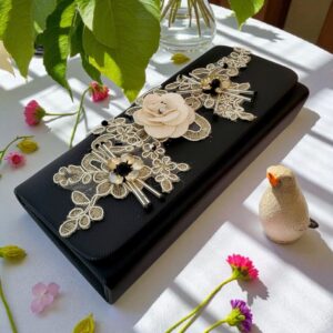 geanta cu broderie