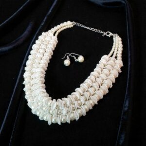 set colier si cercei din perle