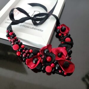 colier statement rose