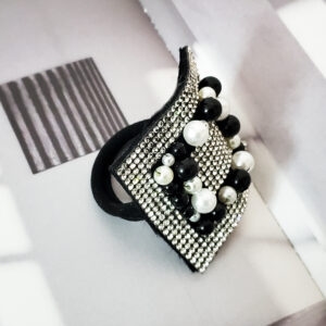 elastic de par cu perle