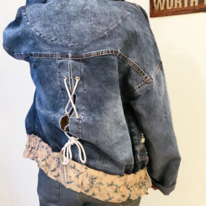 geaca de blugi cu volan