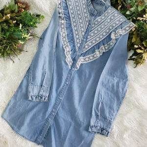 camasa de blugi cu dantela