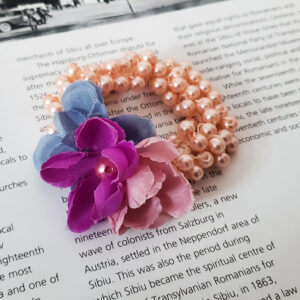 elastic de par cu perle