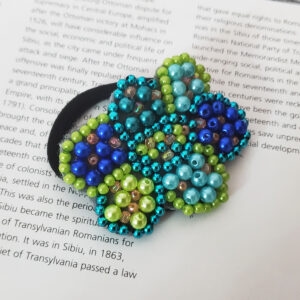 elastic de par cu perle