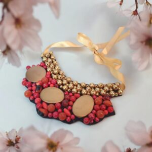 colier cu perle handmade