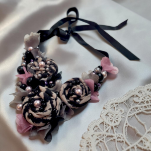 colier floral lucrat manual