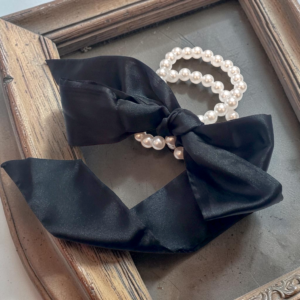 colier din perle cu esarfa